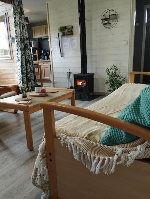 Gite N°4, En Pleine Nature, Frontalier Signy-le-Petit المظهر الخارجي الصورة